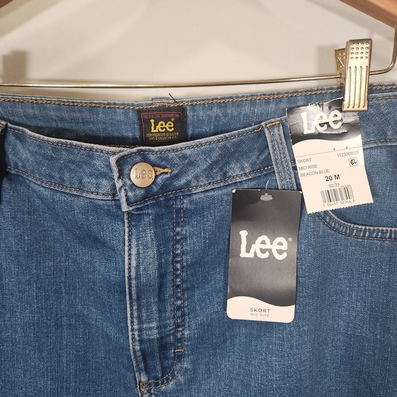 Lee Denim Skort with Classic Blue Hue - Picture 3 of 7